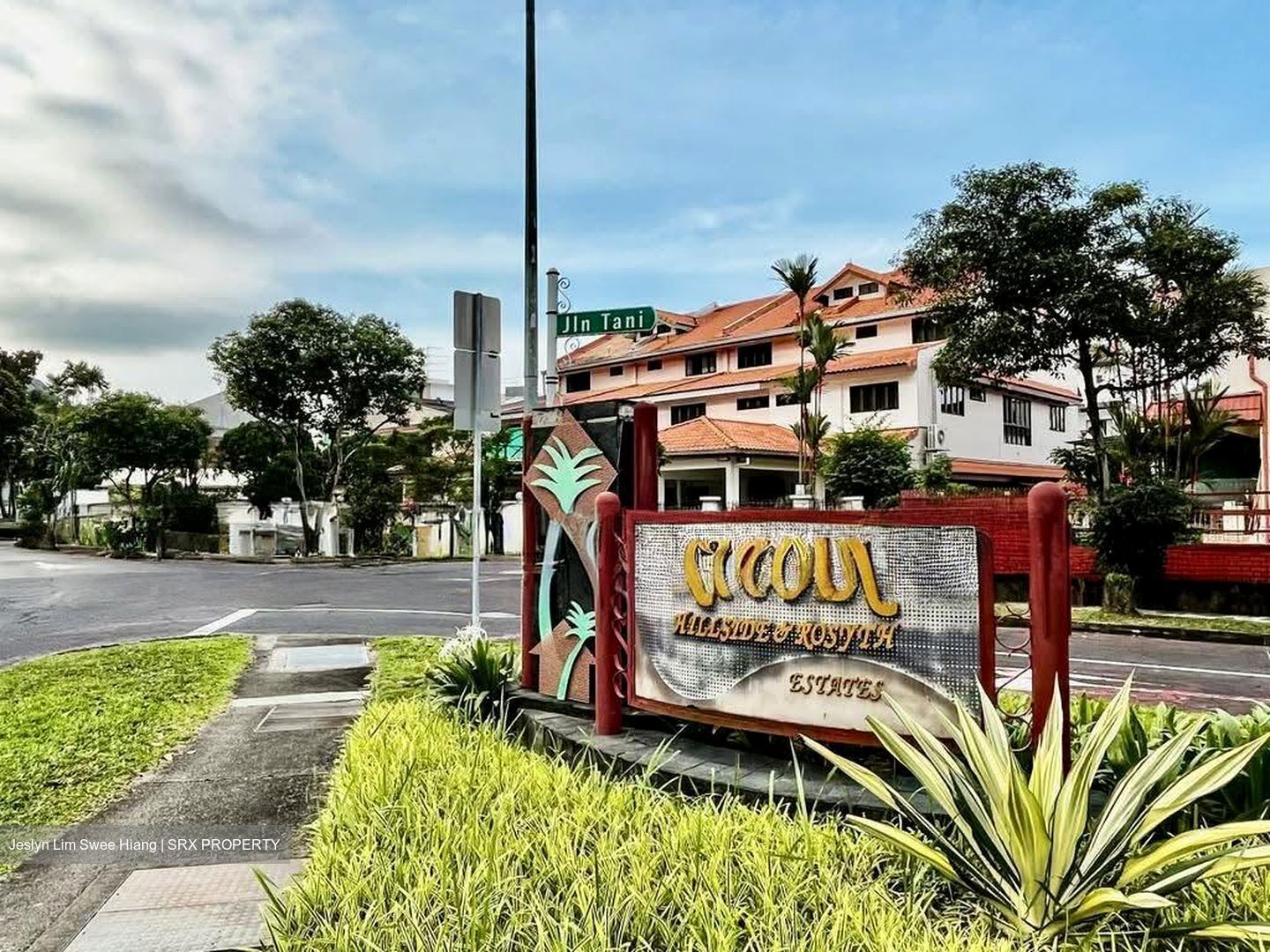 Upper Serangoon Road (D19), Terrace #613963011